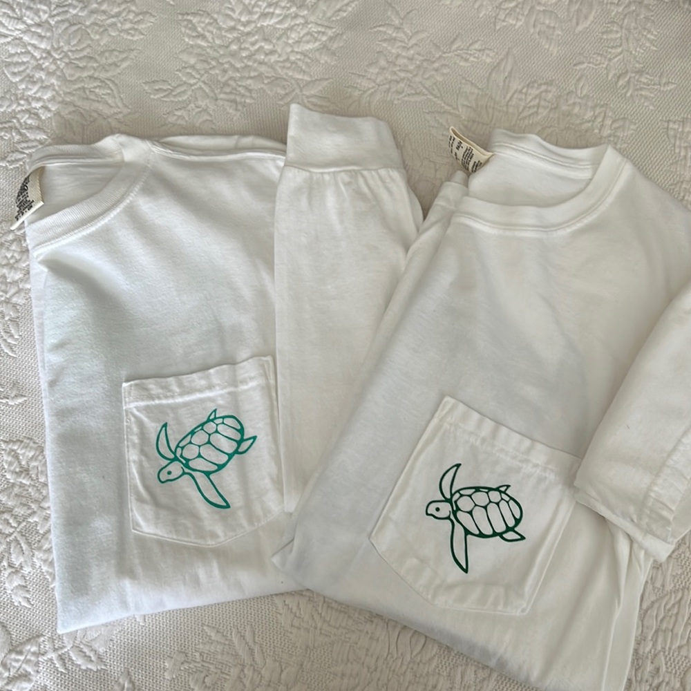 2 Women’s Makai Tees (2)